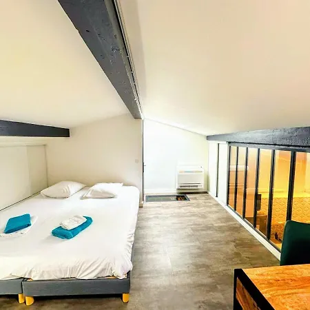 Origamix Center And Garage Apartment *
