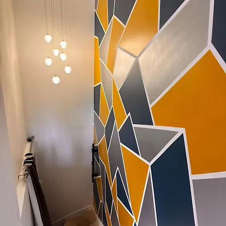 Origamix Center And Garage *
